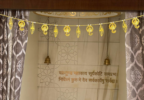 CraftVatika Ganesha Leaf Pearl Bead Door Hanging Bandhanwar Toran 35 Inch