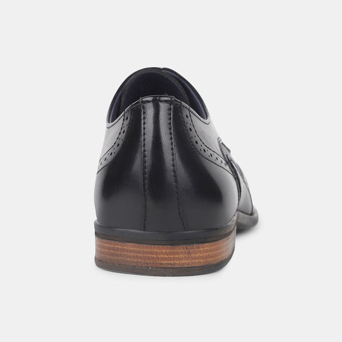 Bata Black Textured Formal Derby Style Shoes With Lace-Up Detail For Men (Style 8216340)