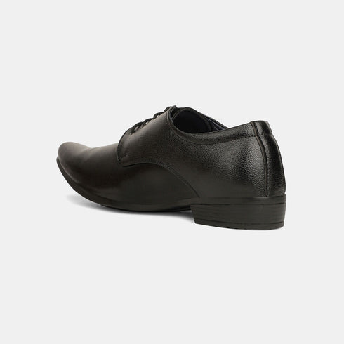 Bata Black Formal Shoes For Men (Style 8216932)