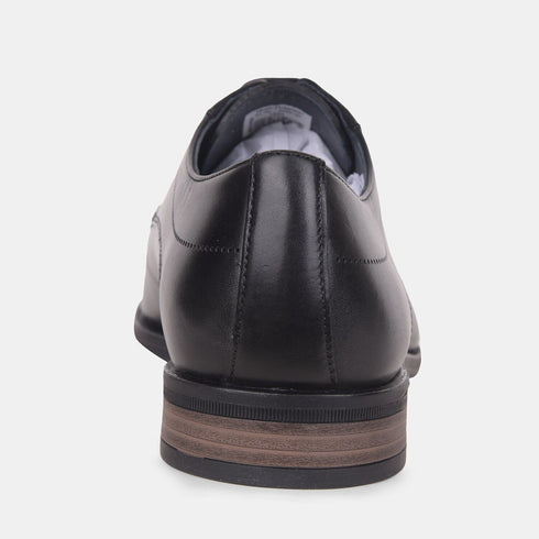 Hush Puppies Black Derby Formal Shoes For Men (Style 8246120)