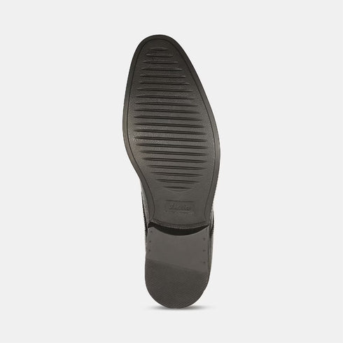 Bata Black Formal Derby Shoes With Lace-Up Closure For Men (Style 8256109)