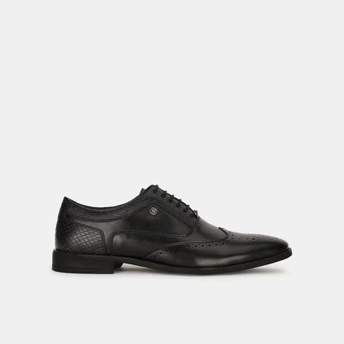Bata Black Textured Oxford Style Formal Shoes For Men