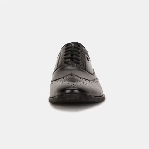 Bata Black Textured Oxford Style Formal Shoes For Men
