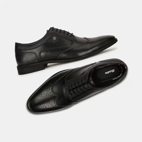 Bata Black Textured Oxford Style Formal Shoes For Men