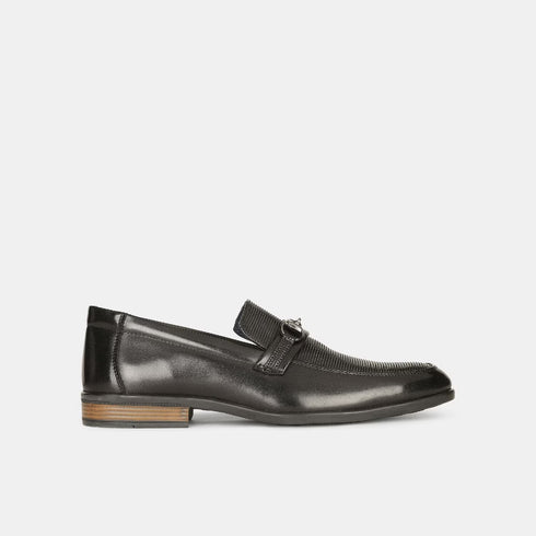 Bata Black Textured Formal Loafer Shoes For Men (Style 8516342)