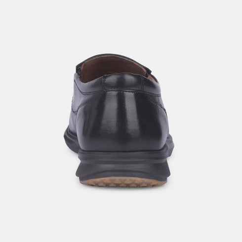 Hush Puppies Black Slip On Formal Shoes For Men (Style 8546031)