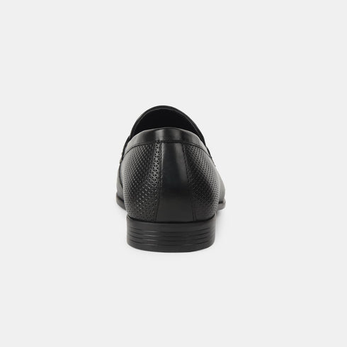Bata Red Label Black Formal Shoes For Men (Style 8546079)