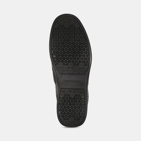 Hush Puppies Black Slip On Formal Shoes For Men (Style 8546139)