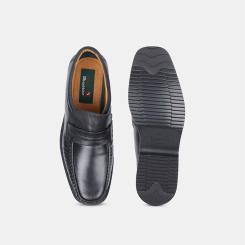 Bata Black Leather Formal Moccasins For Men (Style 8546810)