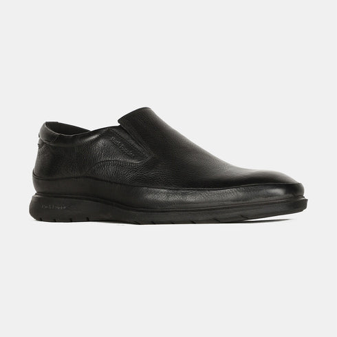 Hush Puppies Black Slip On Formal Shoes For Men (Style 8546867)