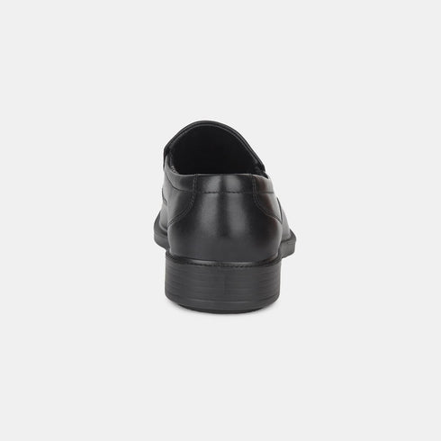 Hush Puppies Black Slip On Formal Shoes For Men (Style 8546950)
