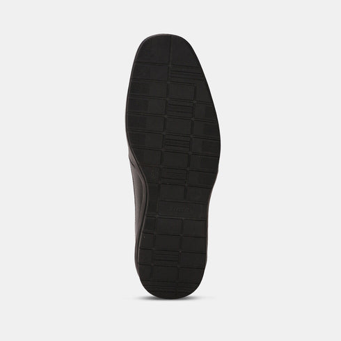 Bata Black Leather Formal Slip-On Shoes For Men (Style 8556637)