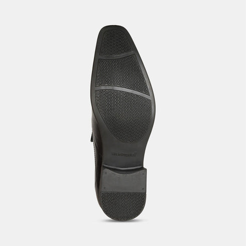 Hush Puppies Black Slip On Formal Shoes For Men (Style 8556732)