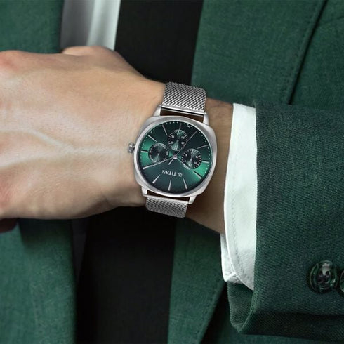 Titan Classique Suave Quartz Green Dial Silver Stainless Steel Mesh Strap Watch