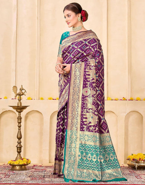 Vasthrlay Womens Weaving Unstitched Light Green Saree