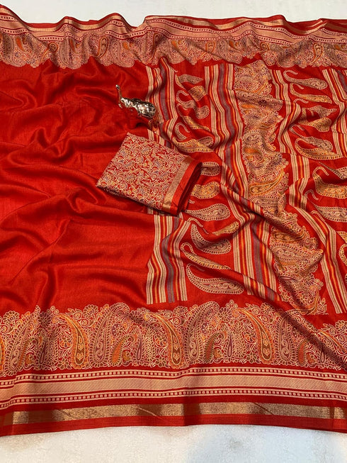 Vasthrlay Saree Kashmiri Floral