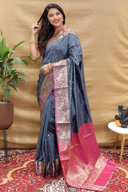 Vasthrlay Banarasi Wedding Saree