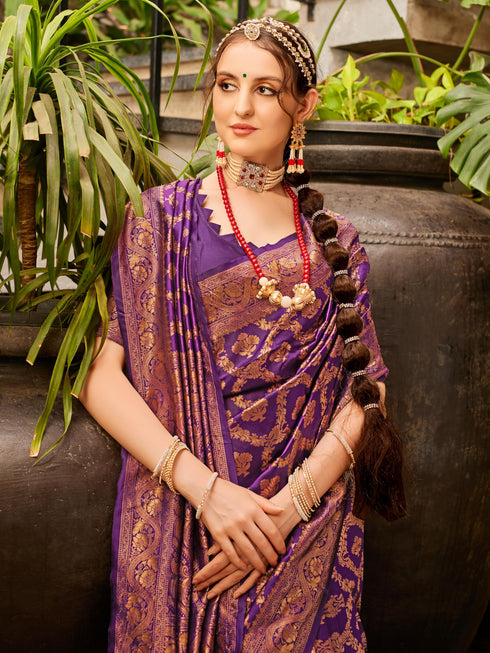 Vasthrlay Banarasi Saree