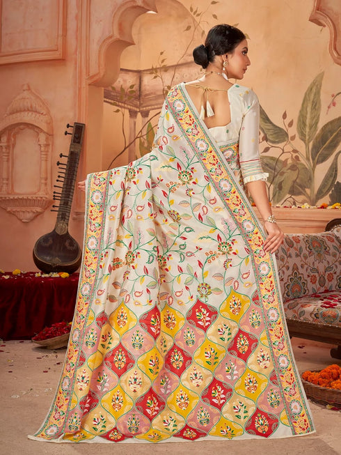 Vasthrlay Kashmiri Pashmina Heritage White Ethnic Wear