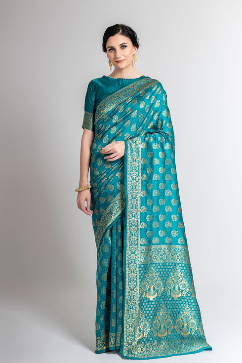 Vasthrlay Magenta Banarasi Saree