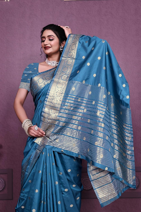 Vasthrlay Jacquard Traditional Indian Mahendi