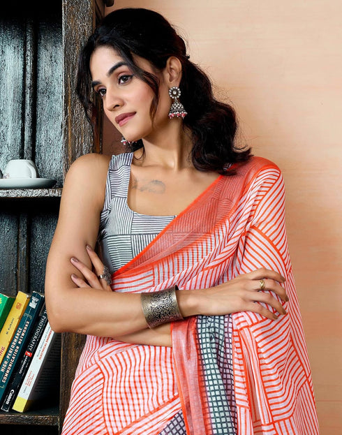 Vasthrlay Womens Printed Unstitched Dark Green Saree