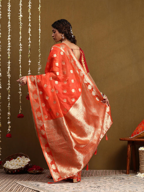 Vasthrlay Banarasi Unstitched Saree