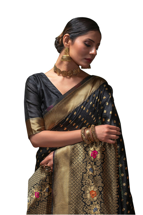 Vasthrlay Designer Saree
