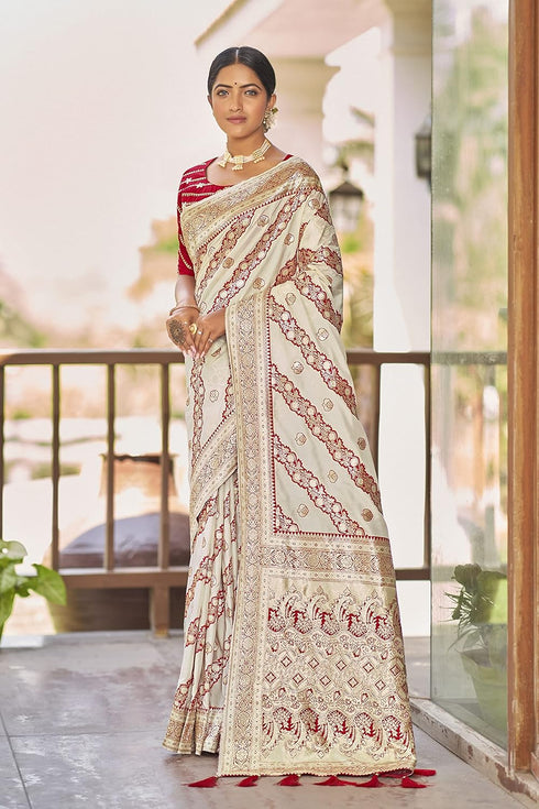 Vasthrlay Adorable Pattern Banarasi Piece Mn1738
