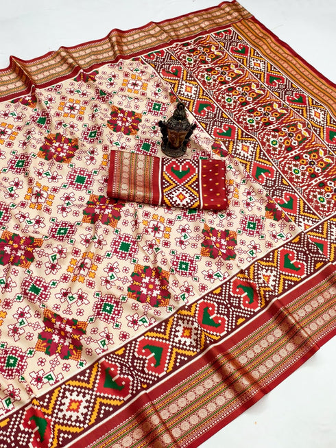 Vasthrlay Silk Saree Solid Design Pure