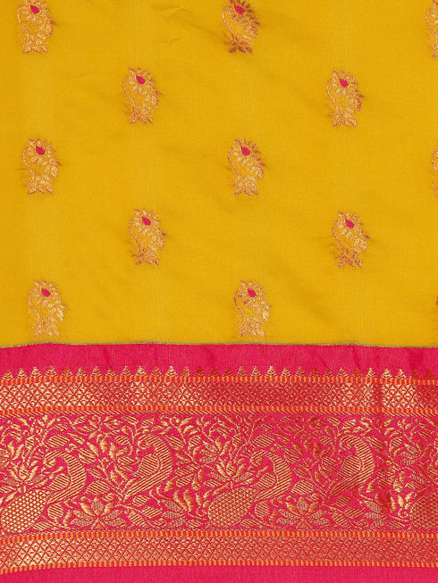 Vasthrlay Pheshwai Bottle Saree