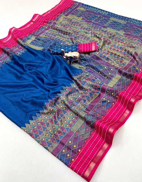 Vasthrlay Gadhwal Weaving Contrast