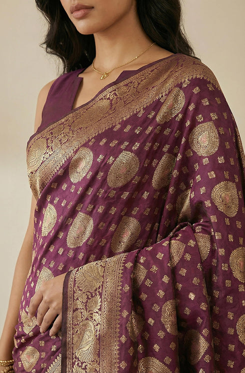 Vasthrlay Purple Jacquard Saree
