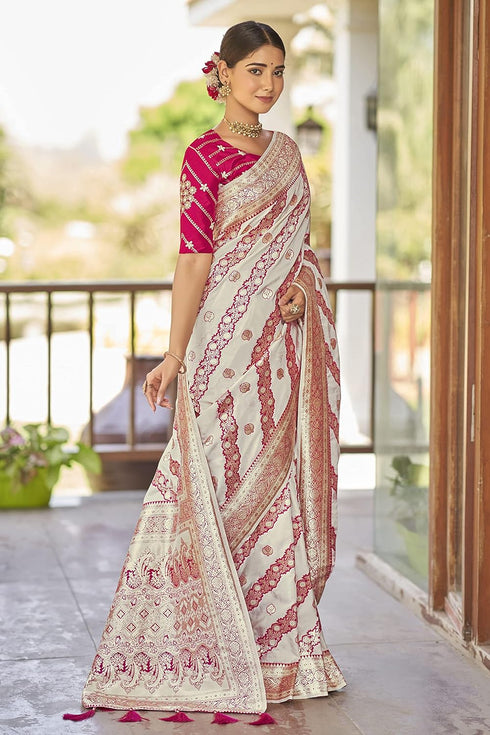 Vasthrlay Adorable Pattern Banarasi Piece Mn1738