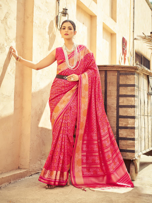 Vasthrlay Kanjivaram Unstitched Saree