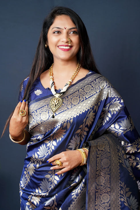 Vasthrlay Banarasi Floral Saree