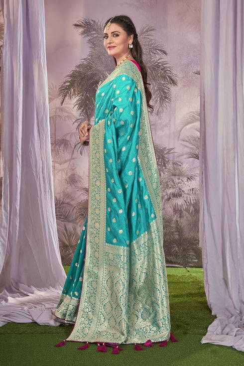 Vasthrlay Banarasi Embroidery Blouse Piece Mn1900