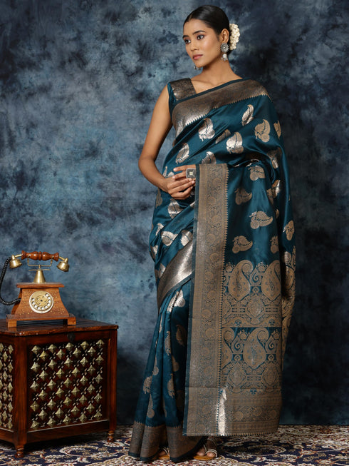 Vasthrlay Banarasi Floral Saree