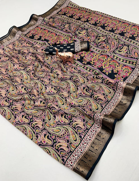Vasthrlay Kalamkari Saree Print