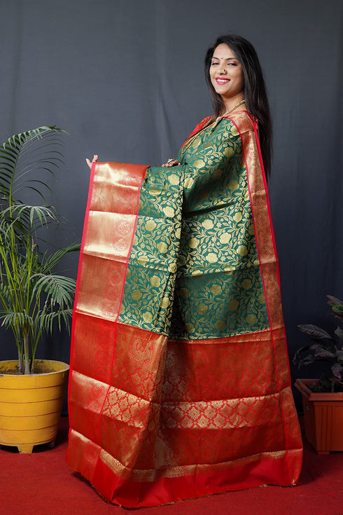 Vasthrlay Designer Unstitched Saree