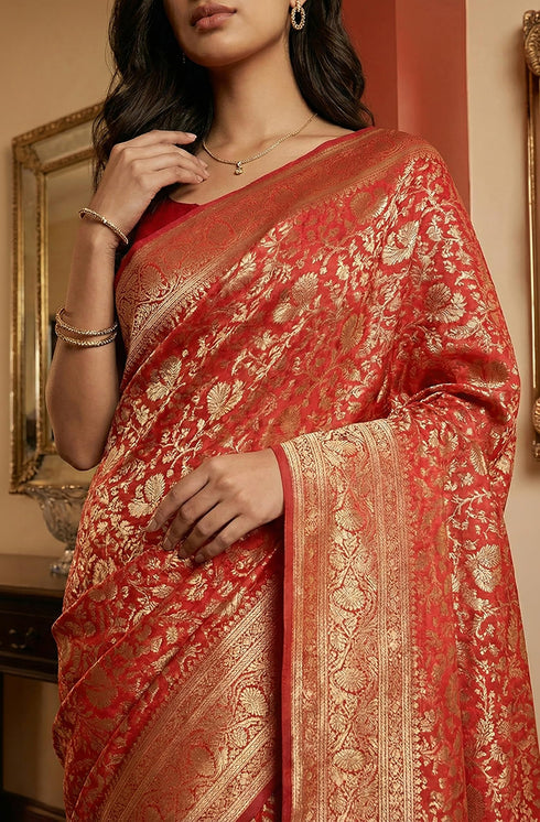 Vasthrlay Jacquard Floral Saree