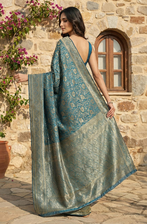 Vasthrlay Jacquard Floral Saree