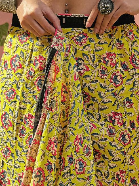 Vasthrlay Printed Yellow Saree