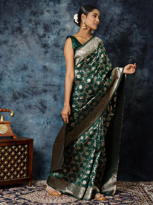 Vasthrlay Bottle Green Banarasi Saree