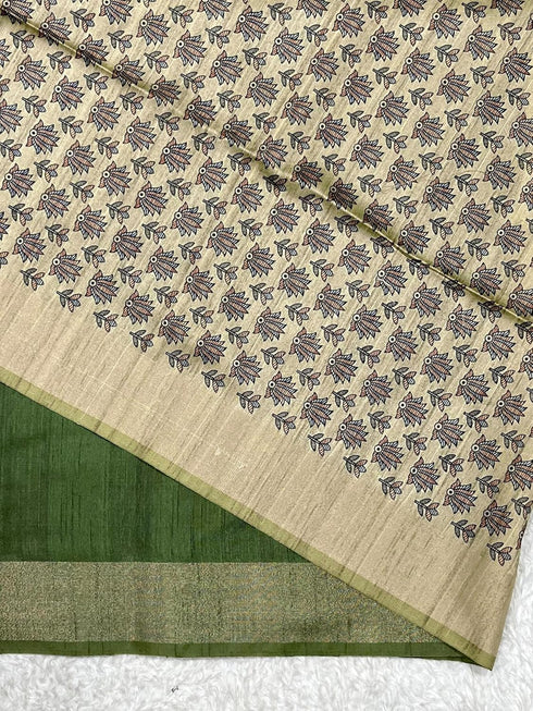 Vasthrlay Soft Tussar Saree