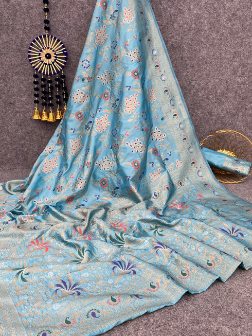 Vasthrlay Banarasi Woven Saree