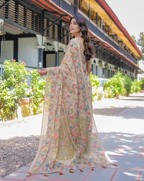 Vasthrlay Handloom Cotton Tassels Saree