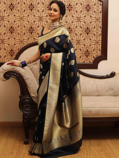 Vsathrlay Saree Kanjivaram Silk Pari Gold