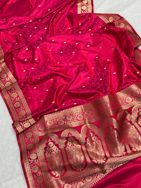 Vasthrlay Banarasi Tanchui Traditional
