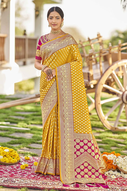 Vasthrlay Adorable Pattern Banarasi Piece Mn1738